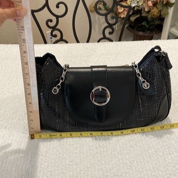 CHARLIE LAPSON BLACK HANDBAG/ SHOULDER BAG WITH SILVER TONE HARDWARE - Picture 12 of 16